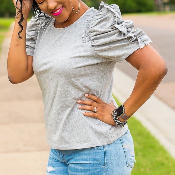 Gray Ruffle Shoulder Casual Top - Picture 3 of 3